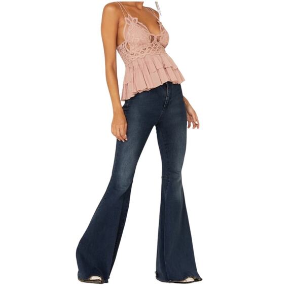 *SOLD* NWT! Free People Adella Cami in Mauve - Size Medium - Picture 3 of 9